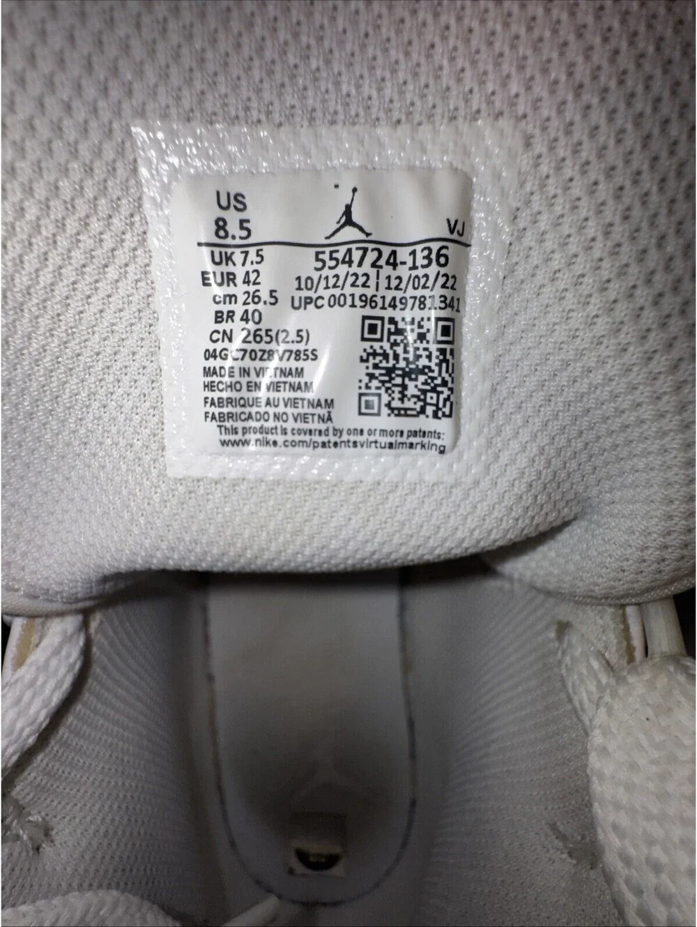 Size 8.5 - Jordan 1 Mid Triple White